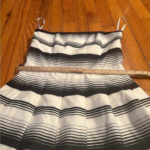 White House Black Market Striped Fit & Flare Dress - Picture 4 of 7